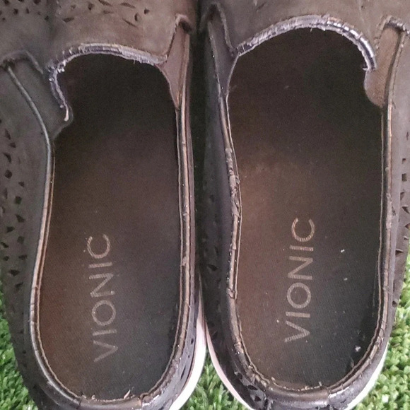 Vionic Splendid Midi Perf 356 Slip On Sneaker Black Suede Perforated - Picture 10 of 10